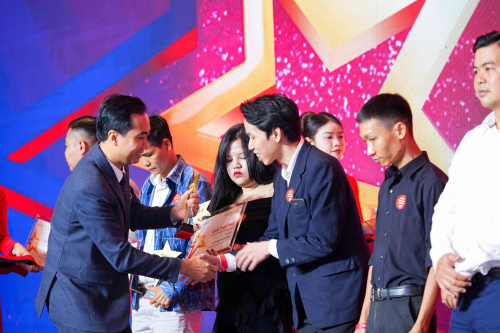 Đức Hưng Group - Nhà môi giới BDS nổi bật nhất 2025